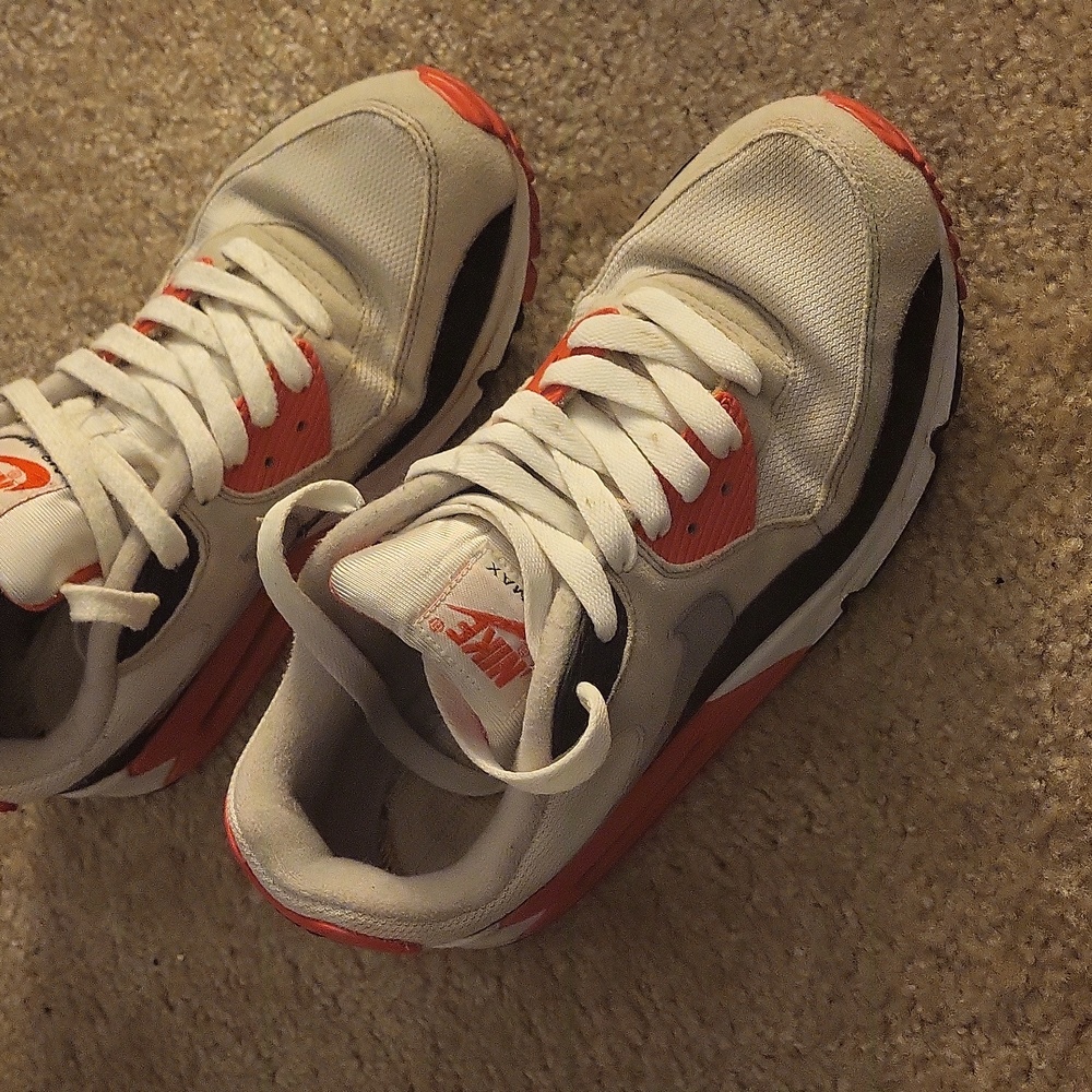 USED NIKE AIRMAX.